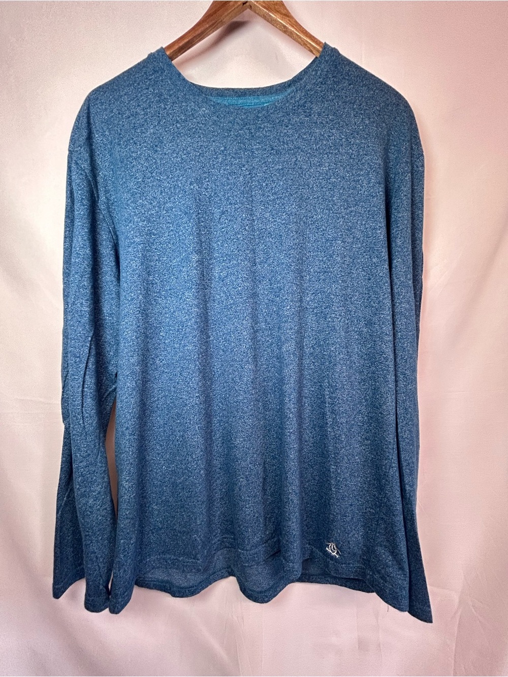 Men's Long-Sleeve Heathered Blue Crewneck Performance Shirt